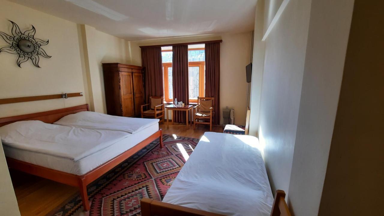 Hotel Mirhav Ґоріс Екстер'єр фото
