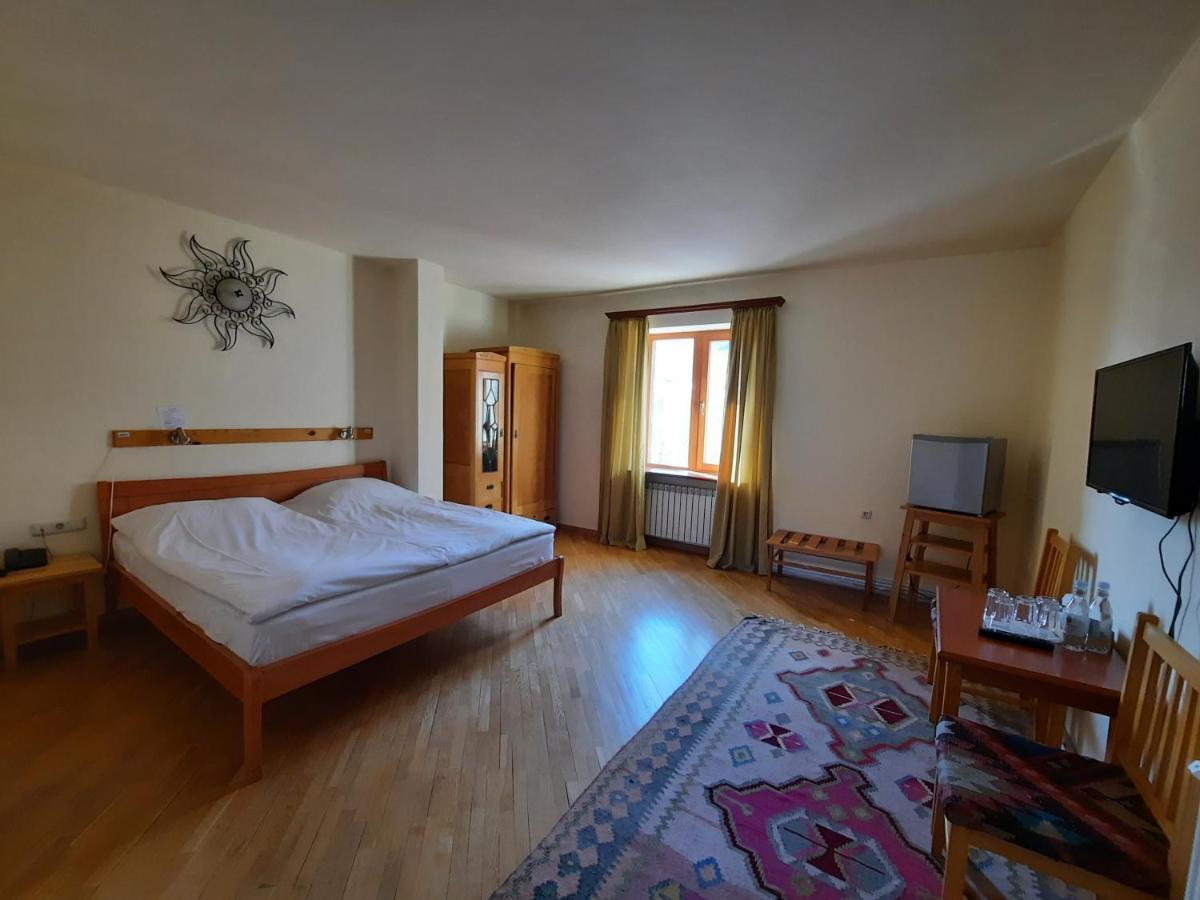 Hotel Mirhav Ґоріс Екстер'єр фото