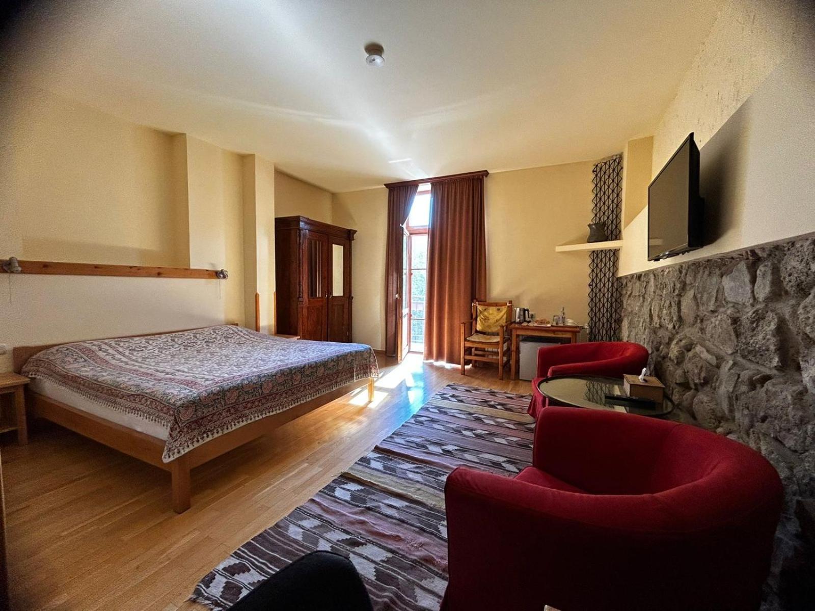 Hotel Mirhav Ґоріс Екстер'єр фото