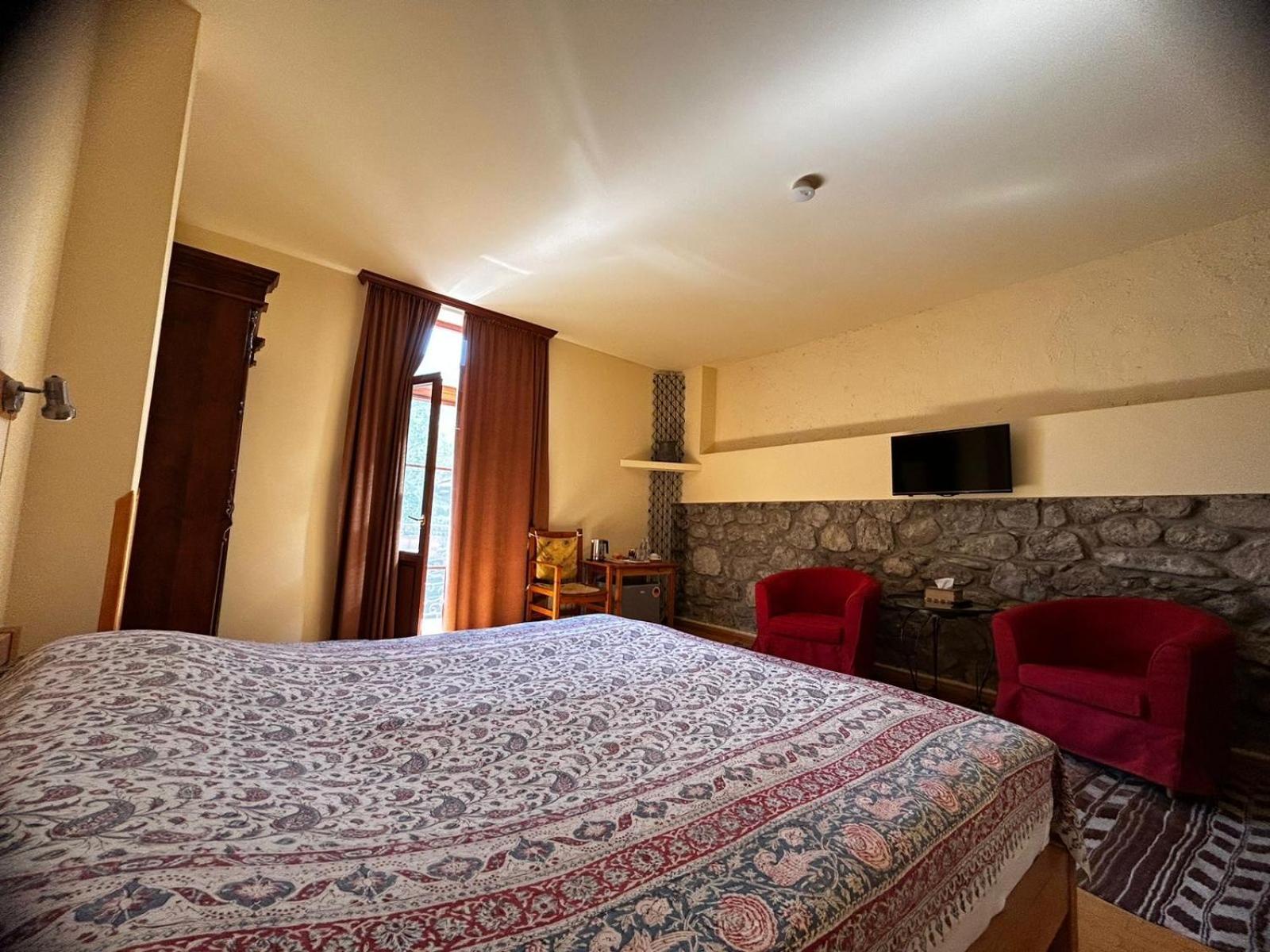 Hotel Mirhav Ґоріс Екстер'єр фото